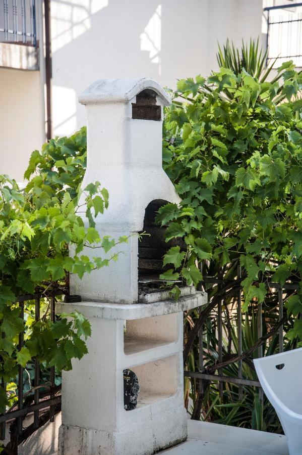 Villa Marko Herceg Novi Exteriör bild